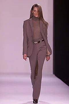 Look 17